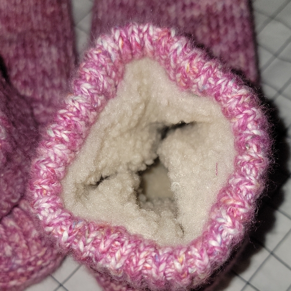 Bombas Women's Slippers in Pink Knit - Picture 3 of 7